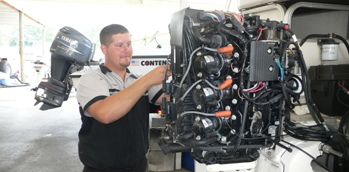 Read more about the article Boat Service & Repair in Oklahoma City, Oklahoma