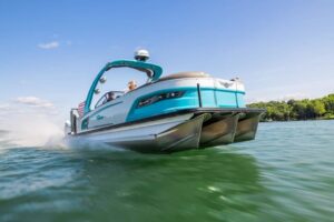 Read more about the article Welding Repair or Replacement of Leaking Pontoon/Tritoon Boats in Oklahoma City, Oklahoma