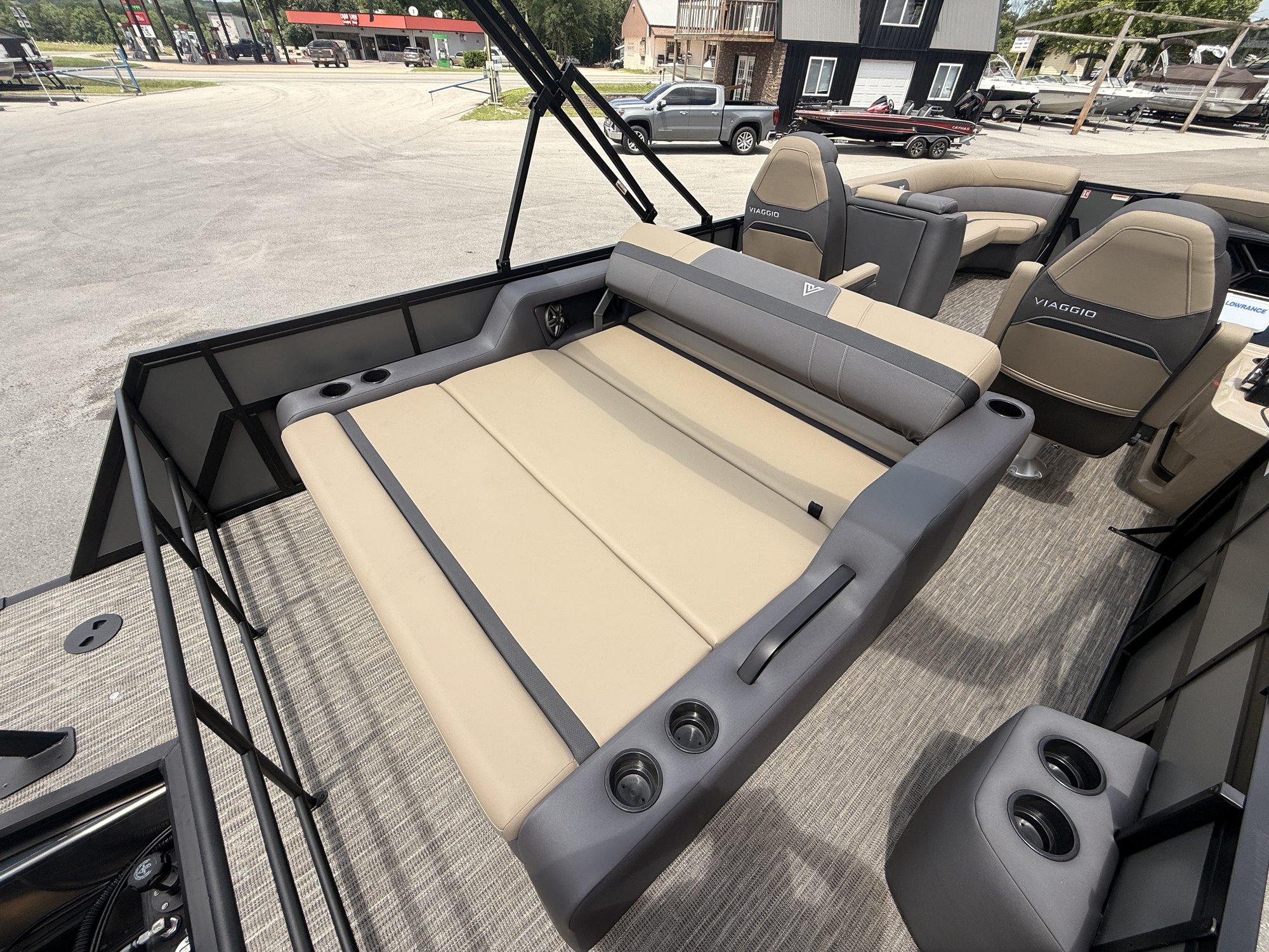 2026 Viaggio X22S Pontoon