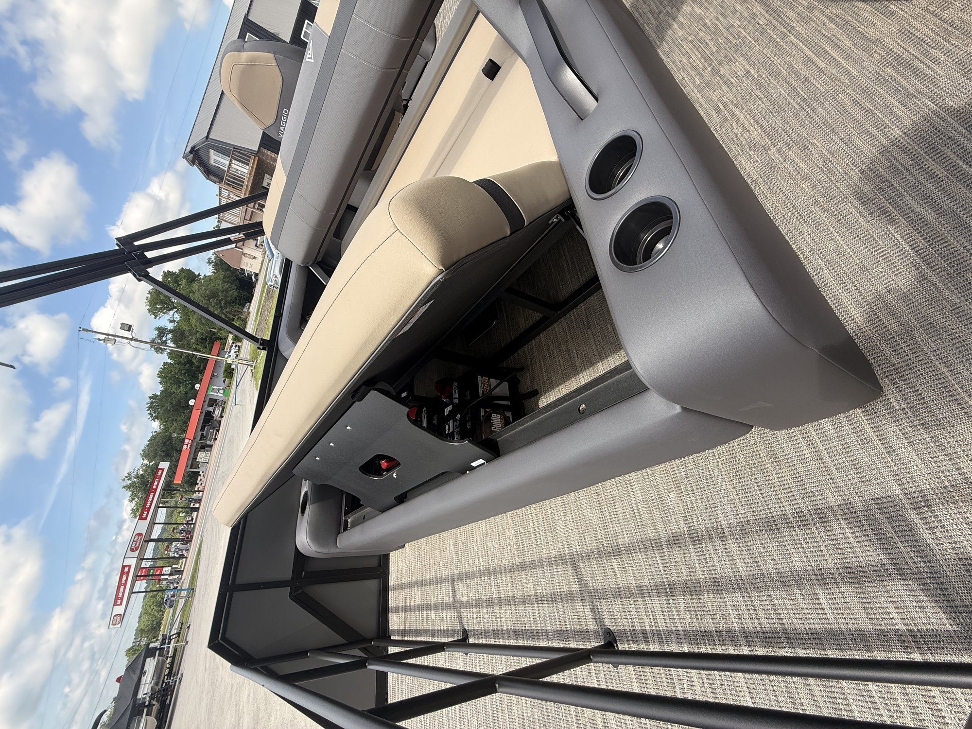 2026 Viaggio X22S Pontoon