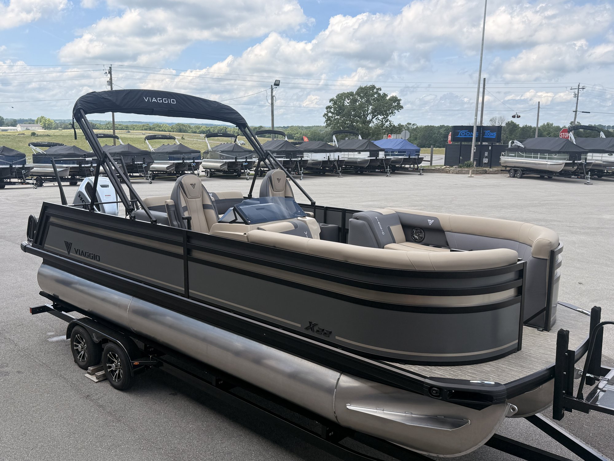 2026 Viaggio X22S Pontoon