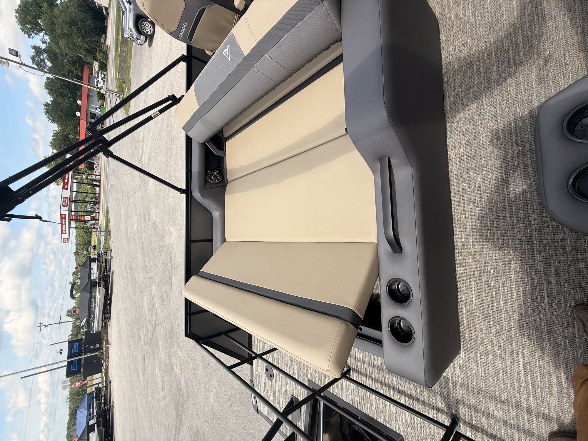 2026 Viaggio X22S Pontoon