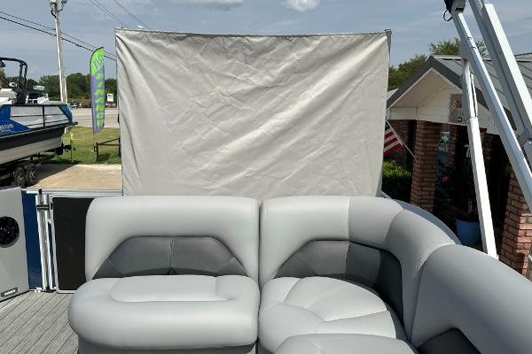 2024 Landau ATLANTIS 230C Pontoon