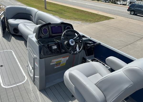 2024 Landau ATLANTIS 230C Pontoon