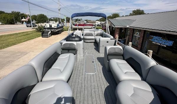 2024 Landau ATLANTIS 230C Pontoon