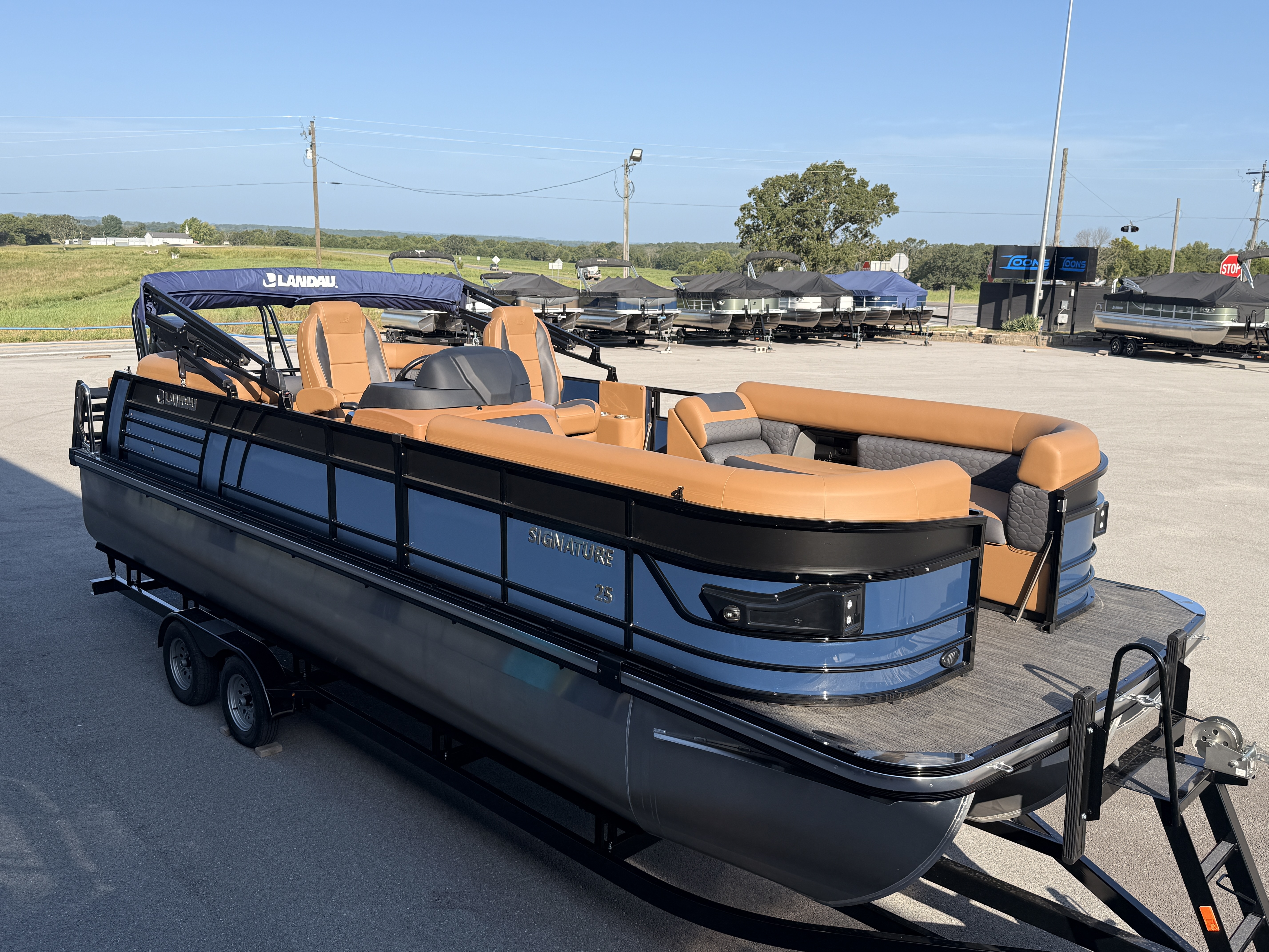 2027 Landau 25 CRS Pontoon