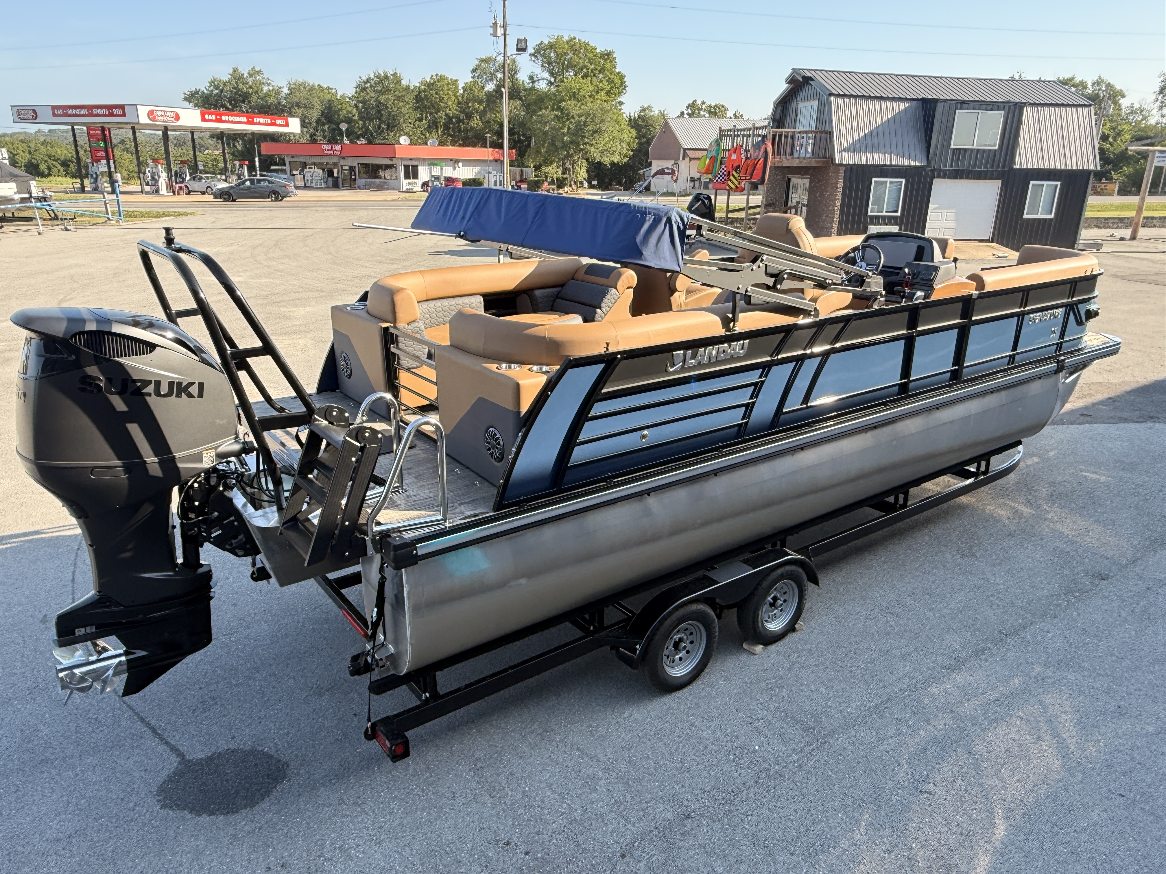 2027 Landau 25 CRS Pontoon
