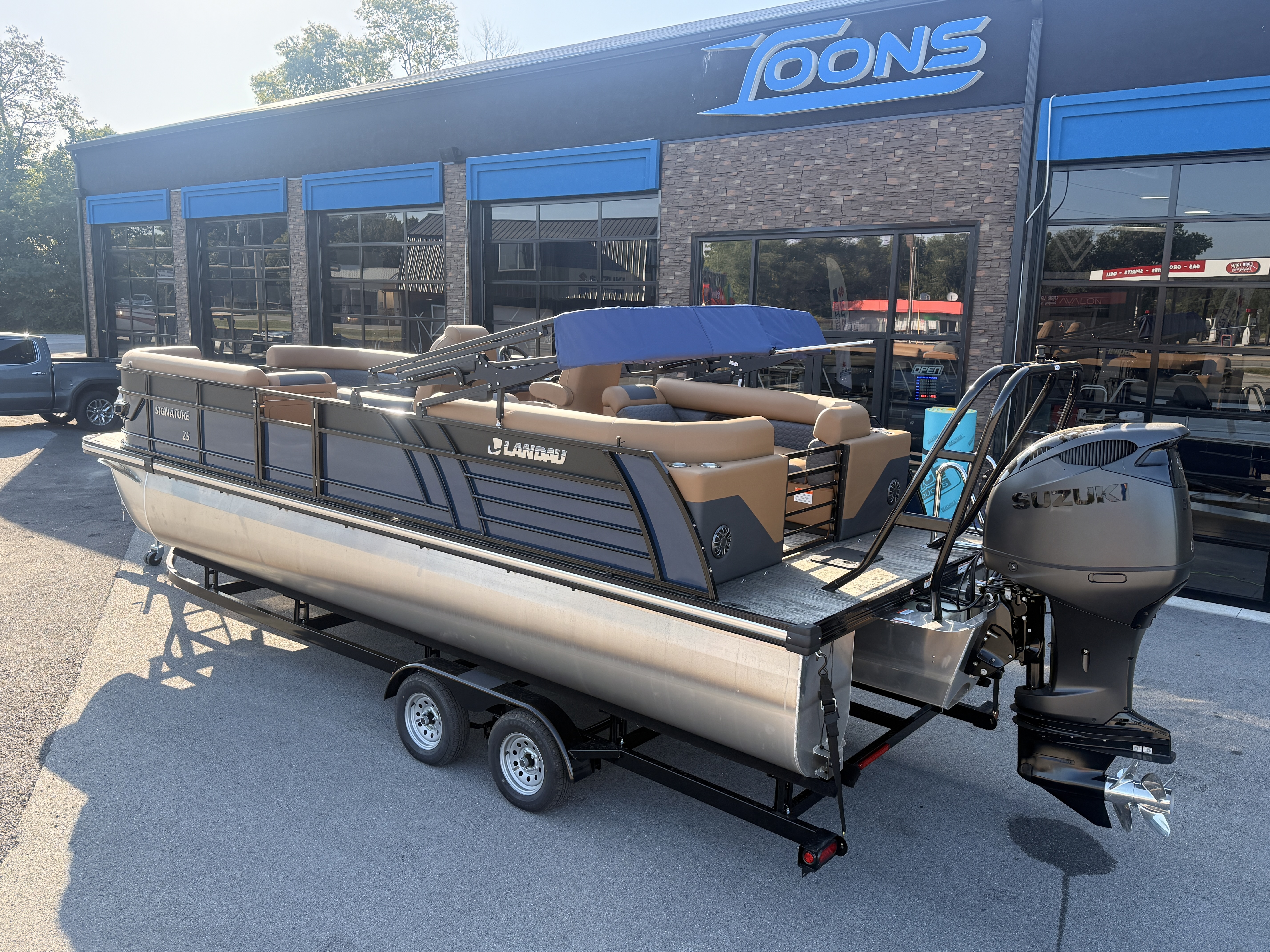 2027 Landau 25 CRS Pontoon