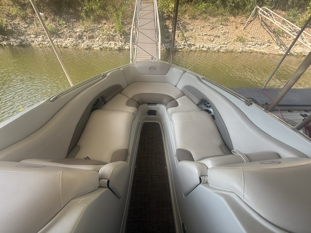 2018 Crownline 275 SS Open Bow