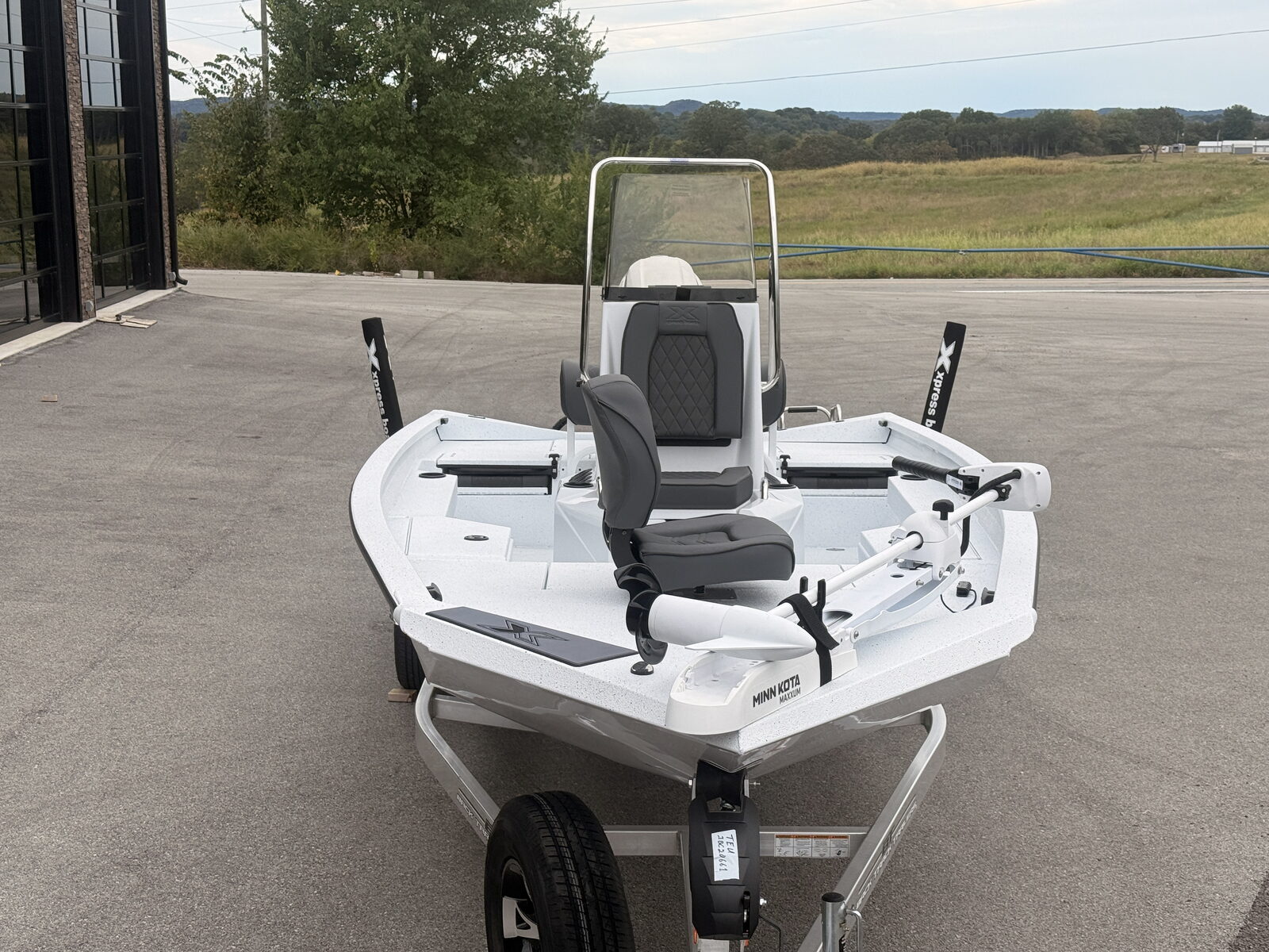 2027 Xpress H20 Bay Fishing Boat