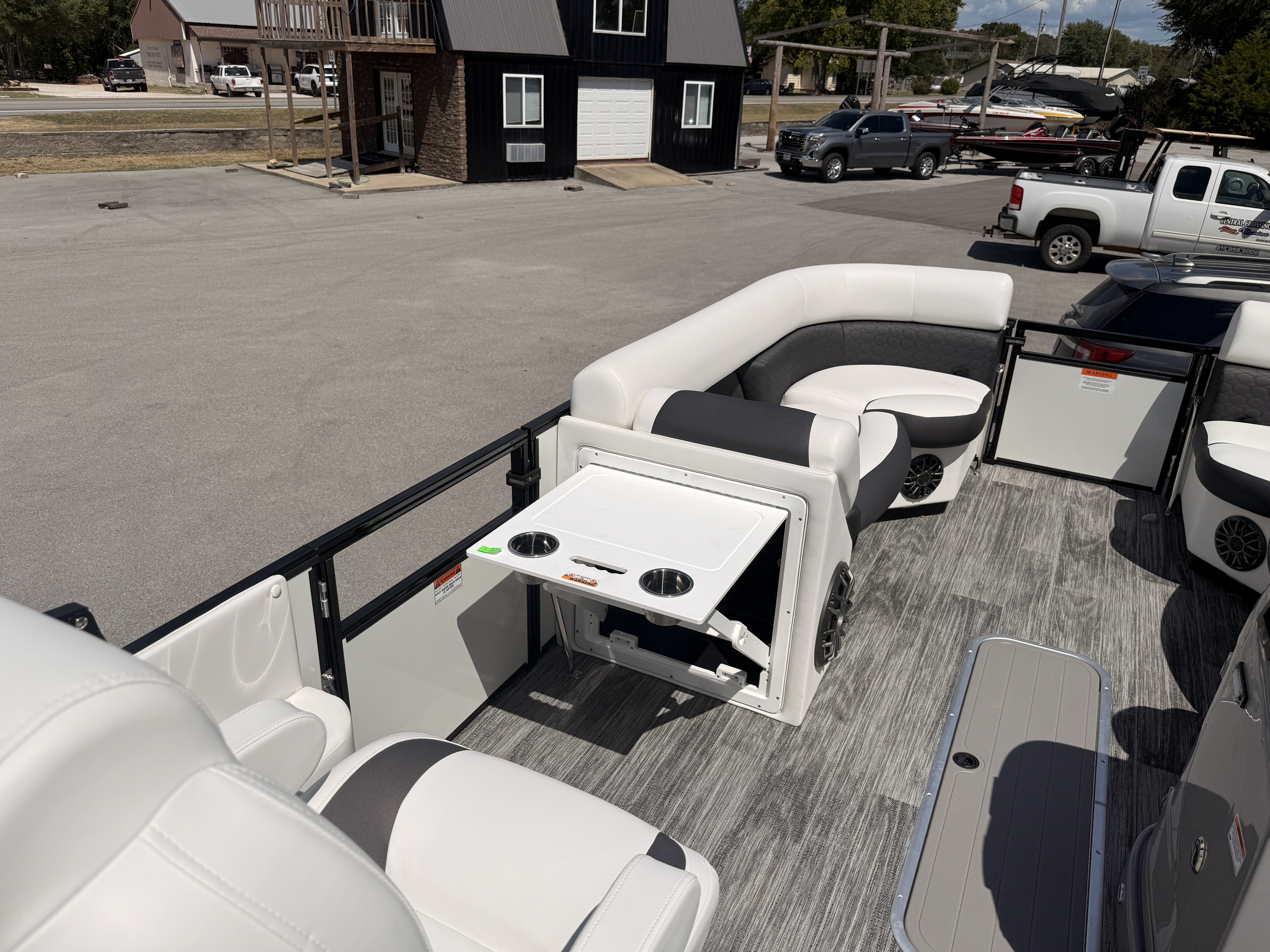 2027 Landau 24C Signature Pontoon