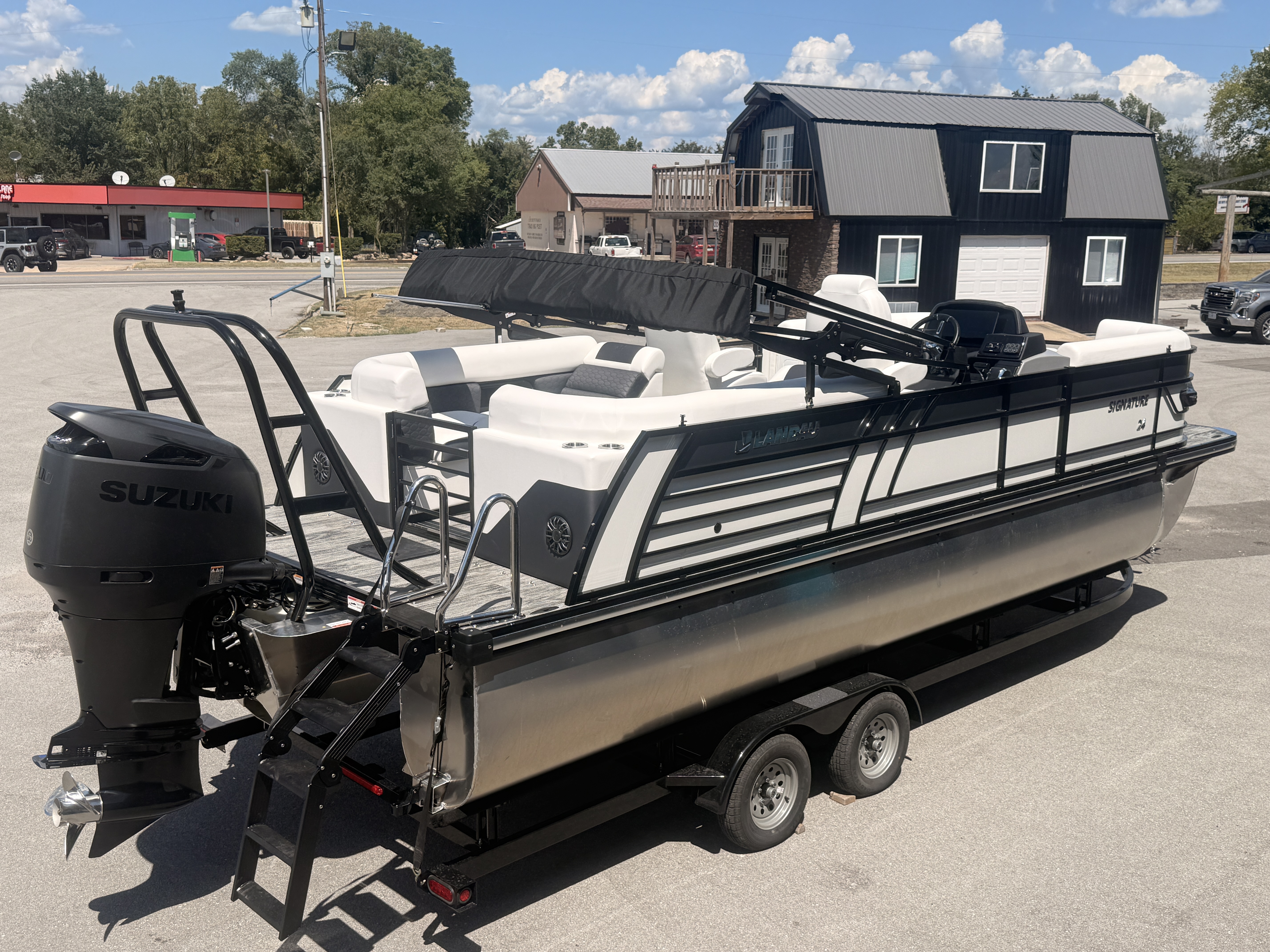 2027 Landau 24C Signature Pontoon