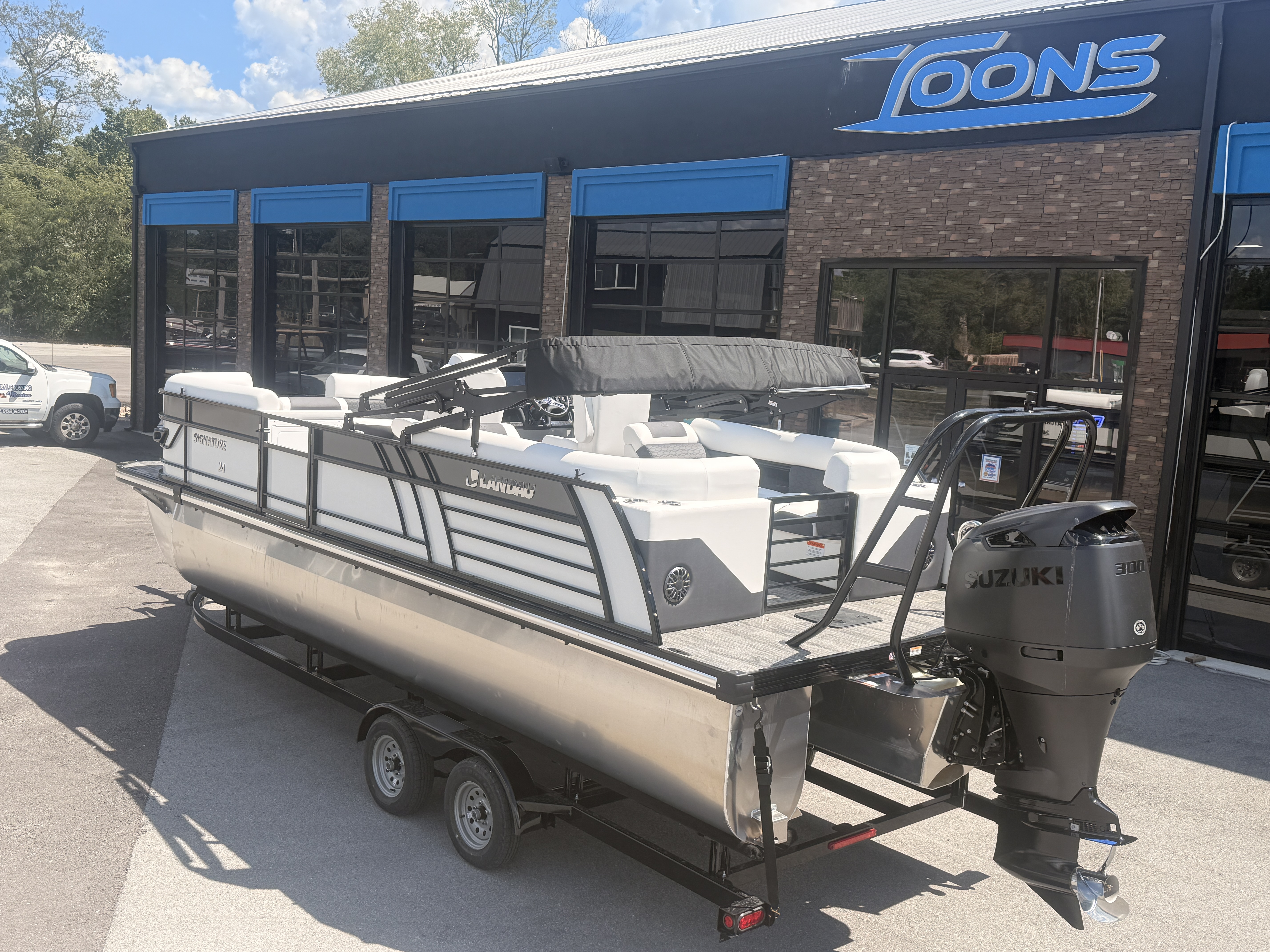 2027 Landau 24C Signature Pontoon