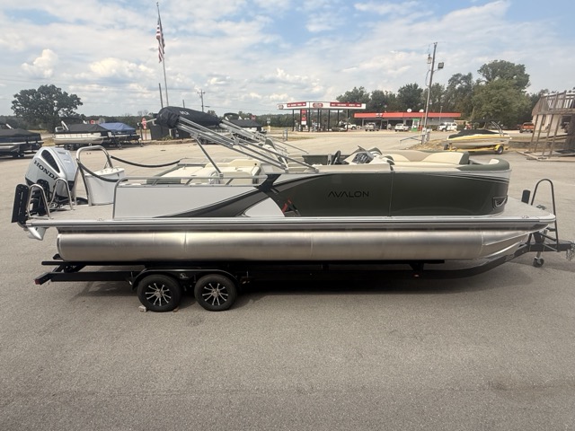2027 Avalon 2385 LSZ VRB Pontoon
