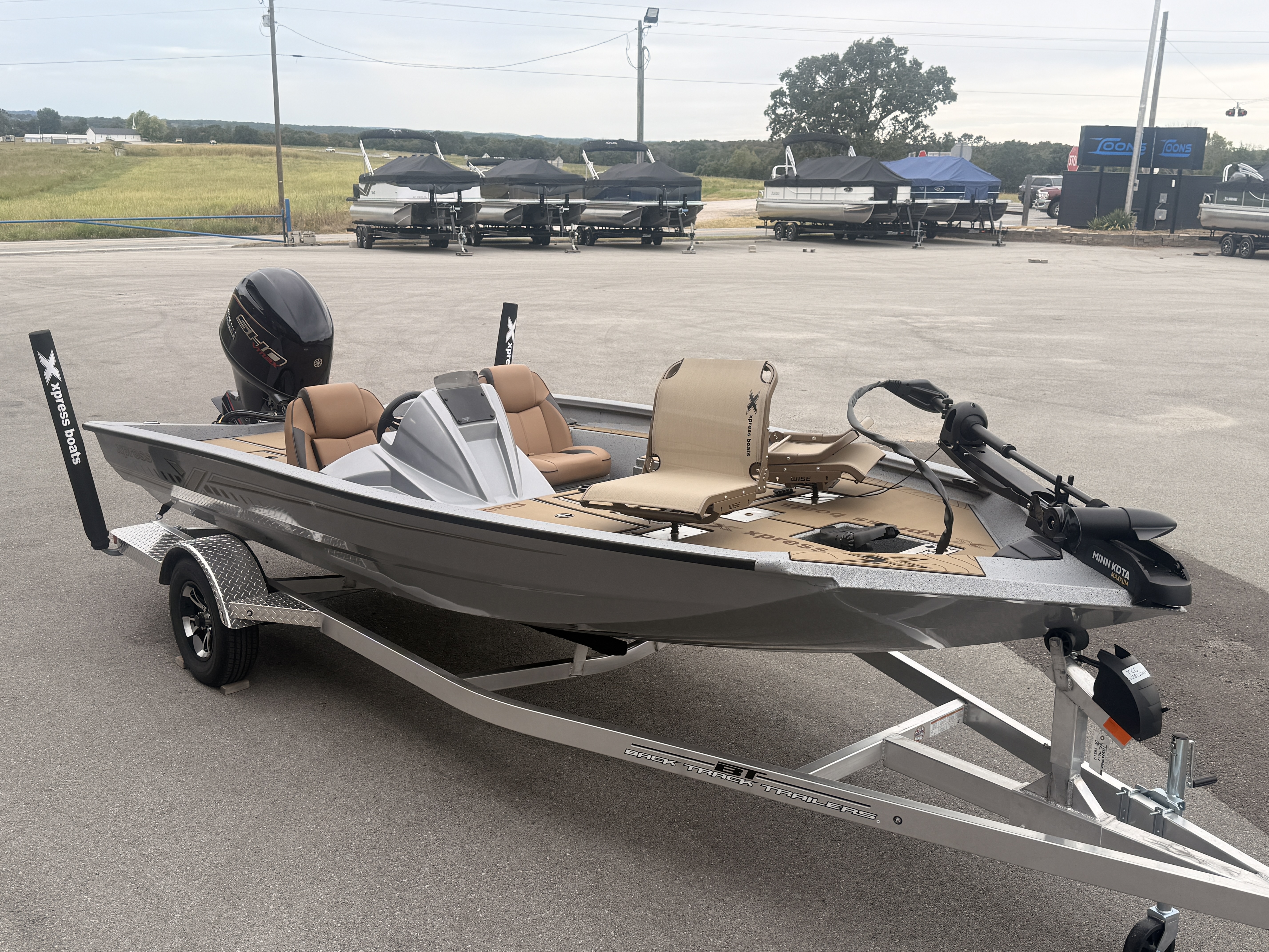 2027 Xpress H18C Fishing Boat