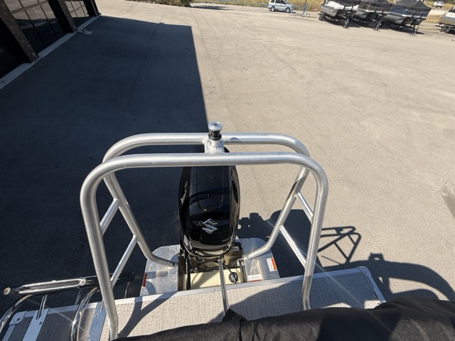 2027 Landau 21 IB Pontoon