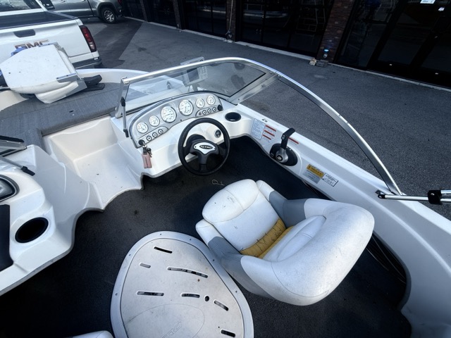 2007 Nitro 189 Sport Boat