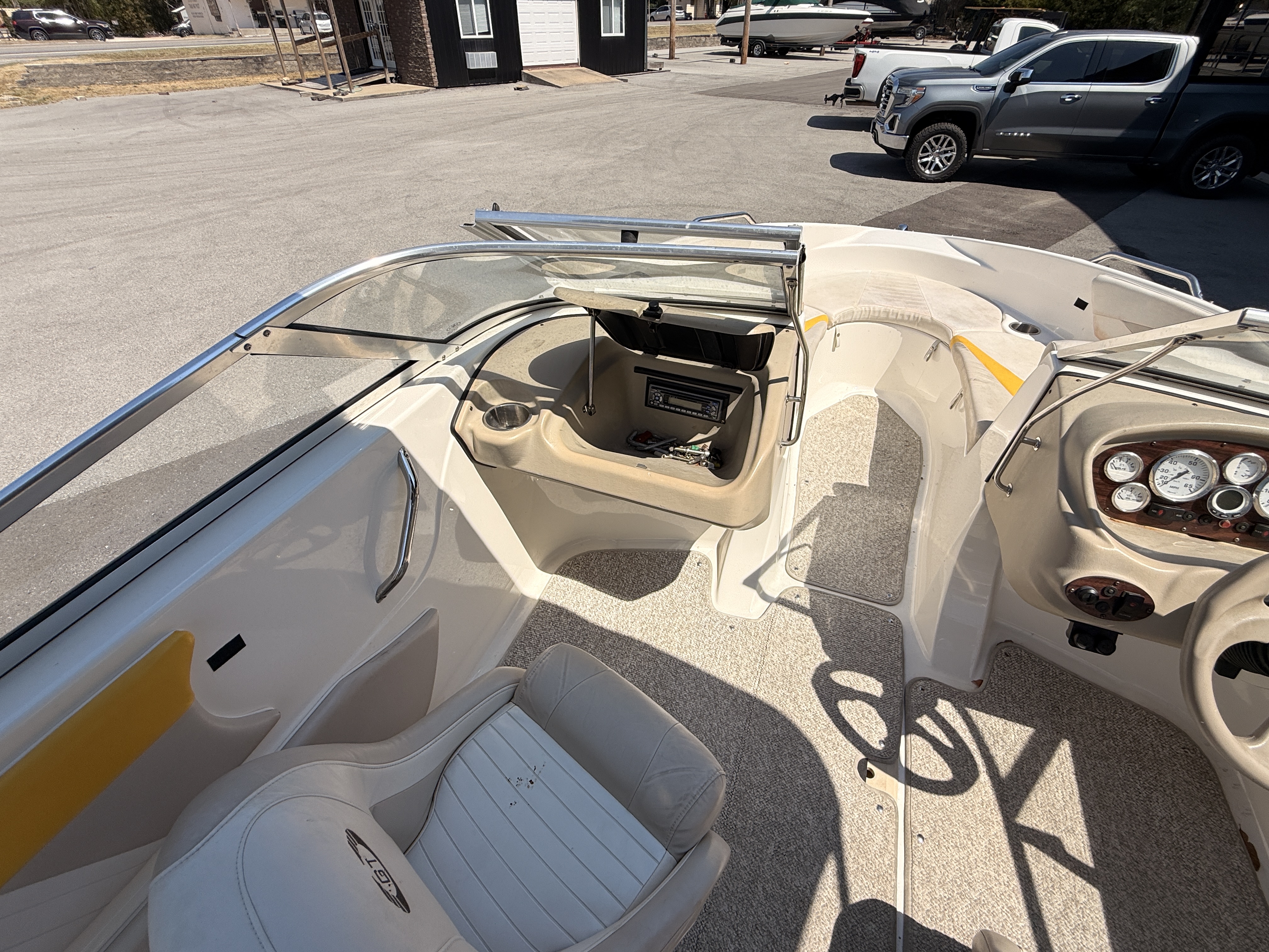 2007 Glastron GT-205/BR Boat