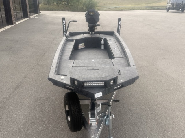 2027 Xpress BAYOU180 Fishing Boat