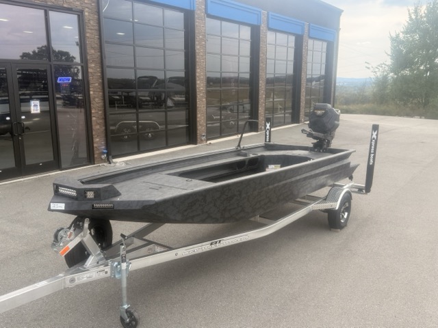 2027 Xpress BAYOU180 Fishing Boat
