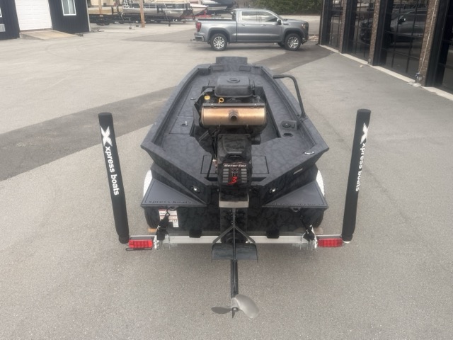 2027 Xpress BAYOU180 Fishing Boat