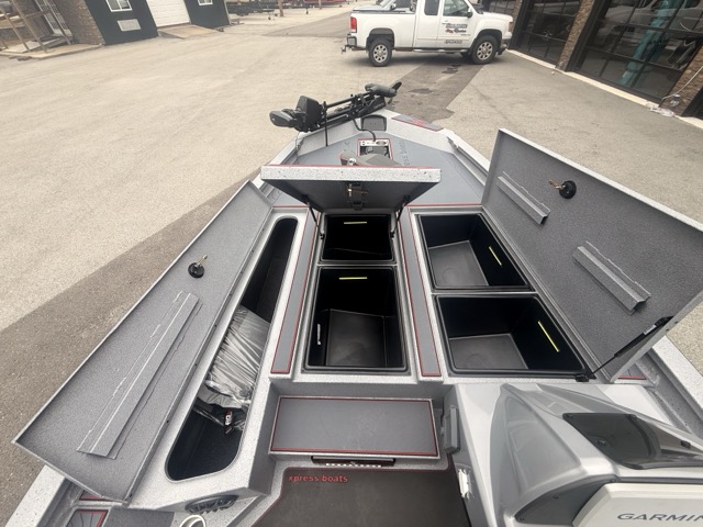 2027 Xpress H20 Bass Fishing Boat