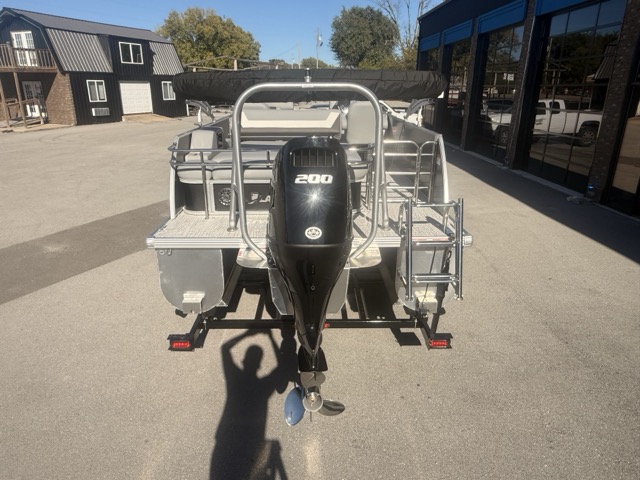 2027 Landau 23 Island Breeze Pontoon