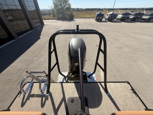 2027 Landau 25 Island Breeze Pontoon