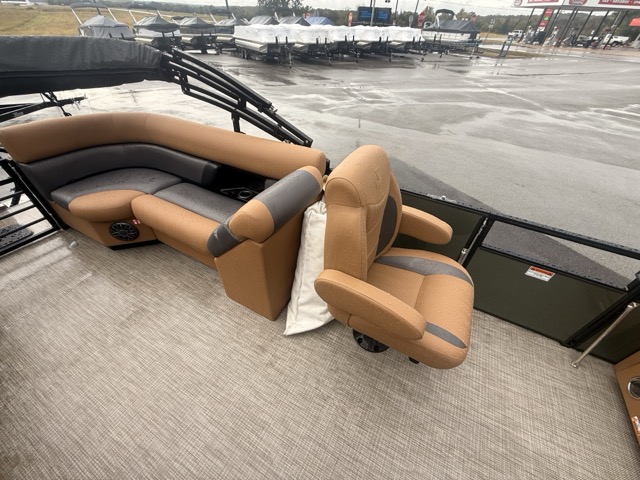 2027 Landau 23 Island Breeze Pontoon