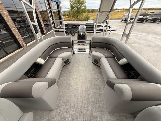 2027 Landau 25 Island Breeze Sundeck Pontoon