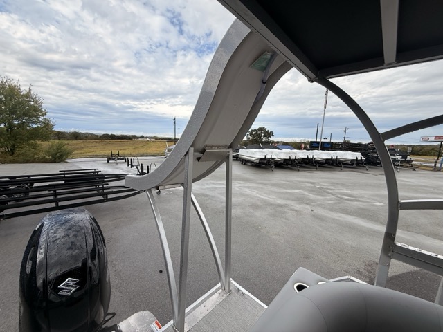 2027 Landau 25 Island Breeze Sundeck Pontoon