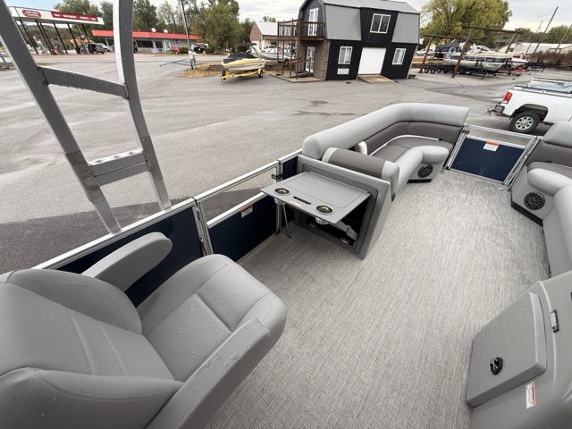 2027 Landau 25 Island Breeze Sundeck Pontoon