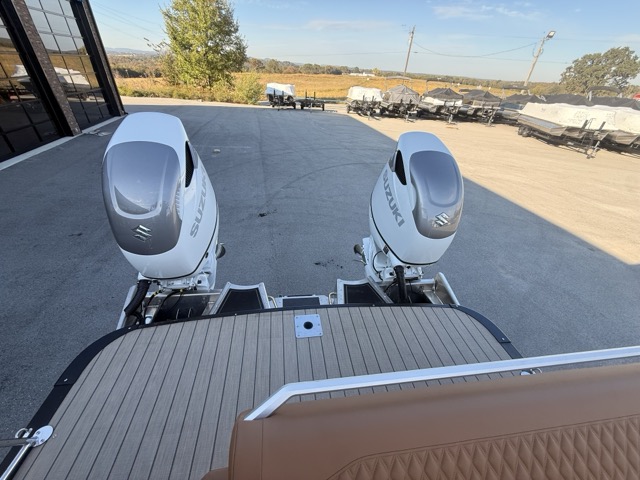 2027 Avalon Avalon Excalibur Twin Pontoon