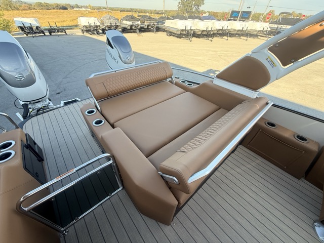 2027 Avalon Avalon Excalibur Twin Pontoon