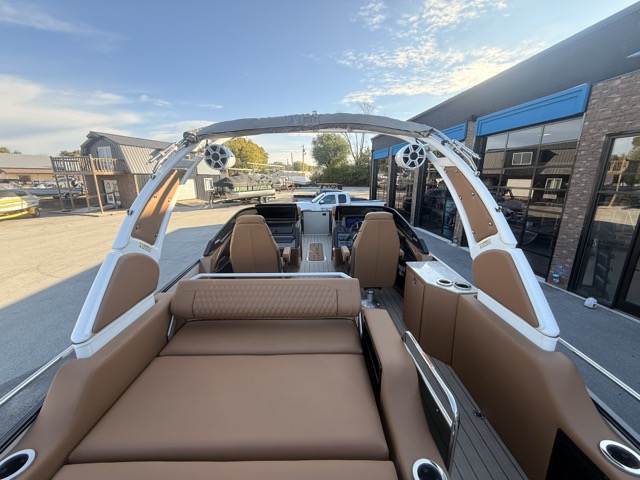 2027 Avalon Avalon Excalibur Twin Pontoon