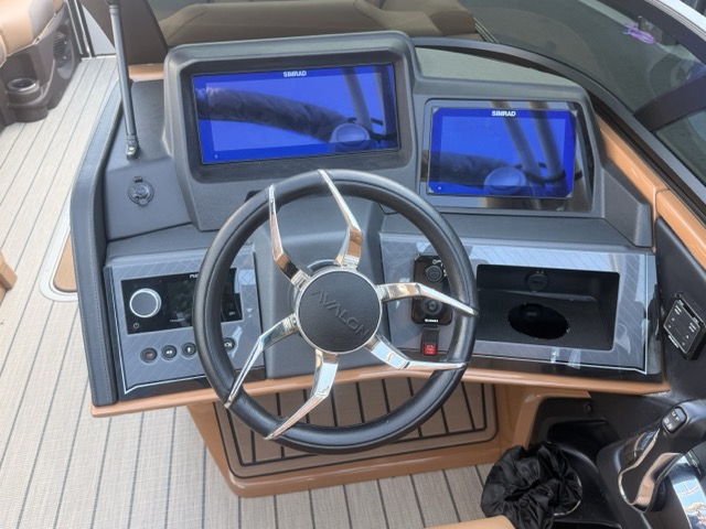 2027 Avalon Avalon Excalibur Twin Pontoon