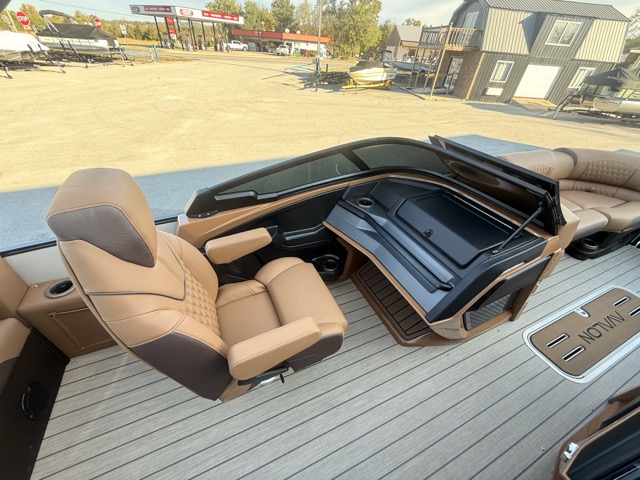 2027 Avalon Avalon Excalibur Twin Pontoon