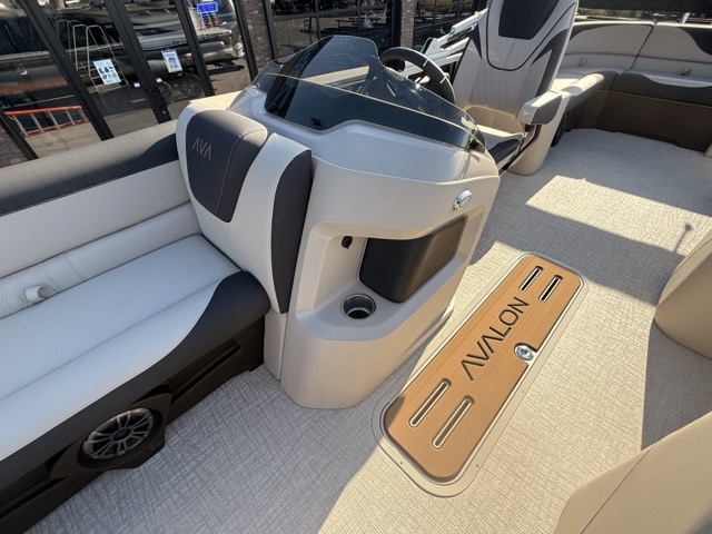 2027 Avalon 2385 LSZ Elite Pontoon
