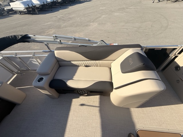 2027 Avalon 2385 LSZ Elite Pontoon