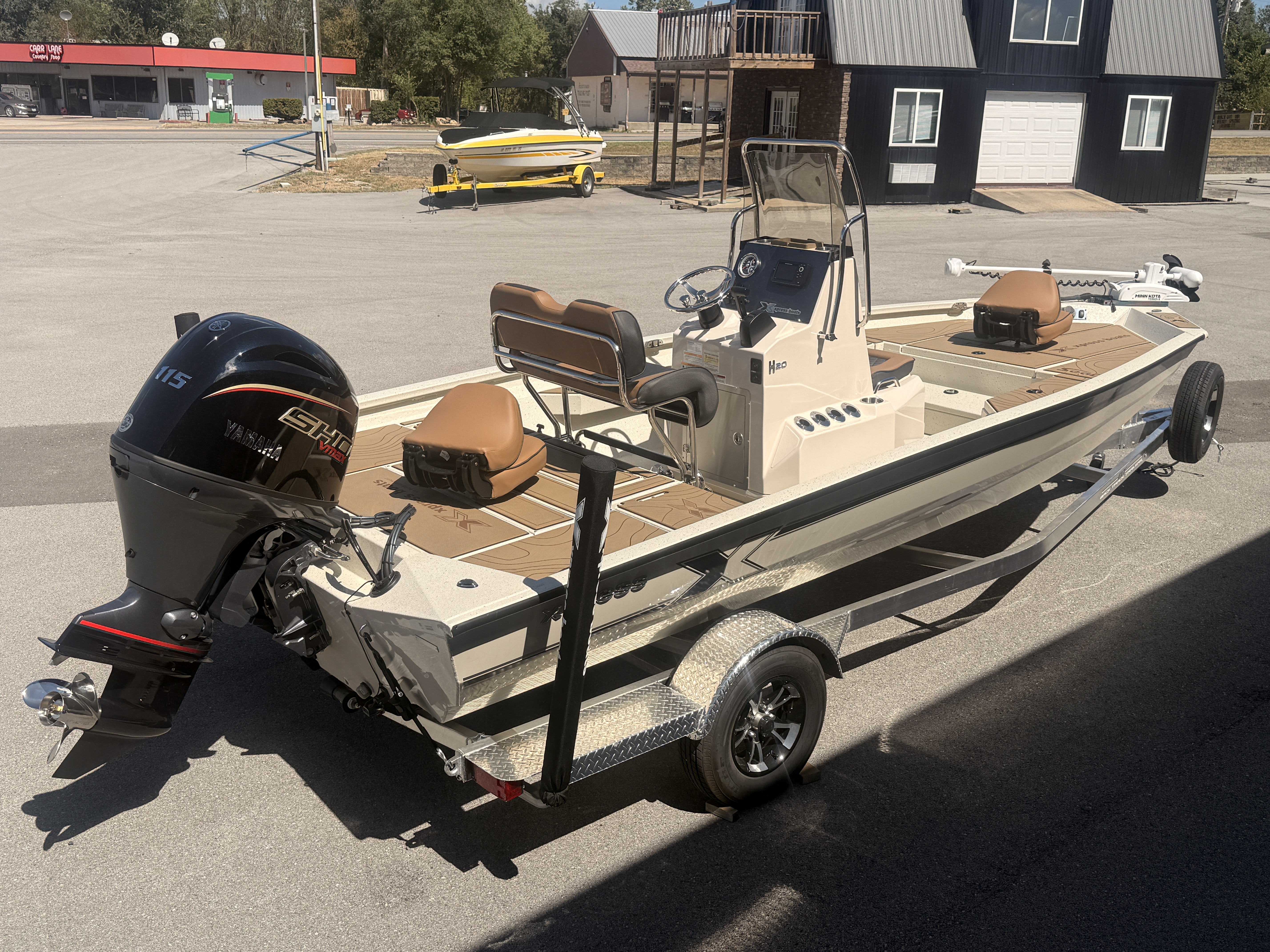 2027 Xpress H20 Bay Fishing Boat