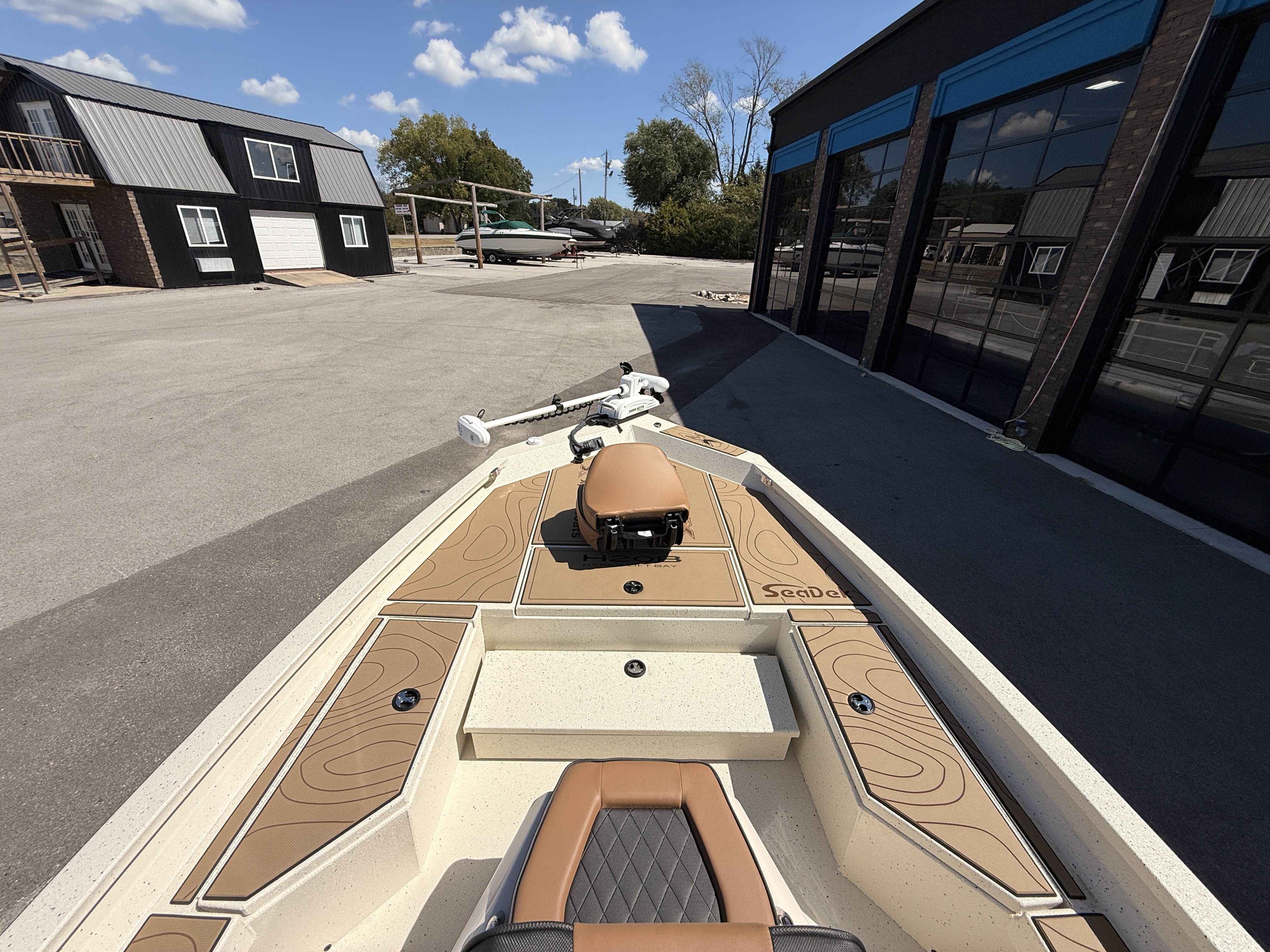 2027 Xpress H20 Bay Fishing Boat