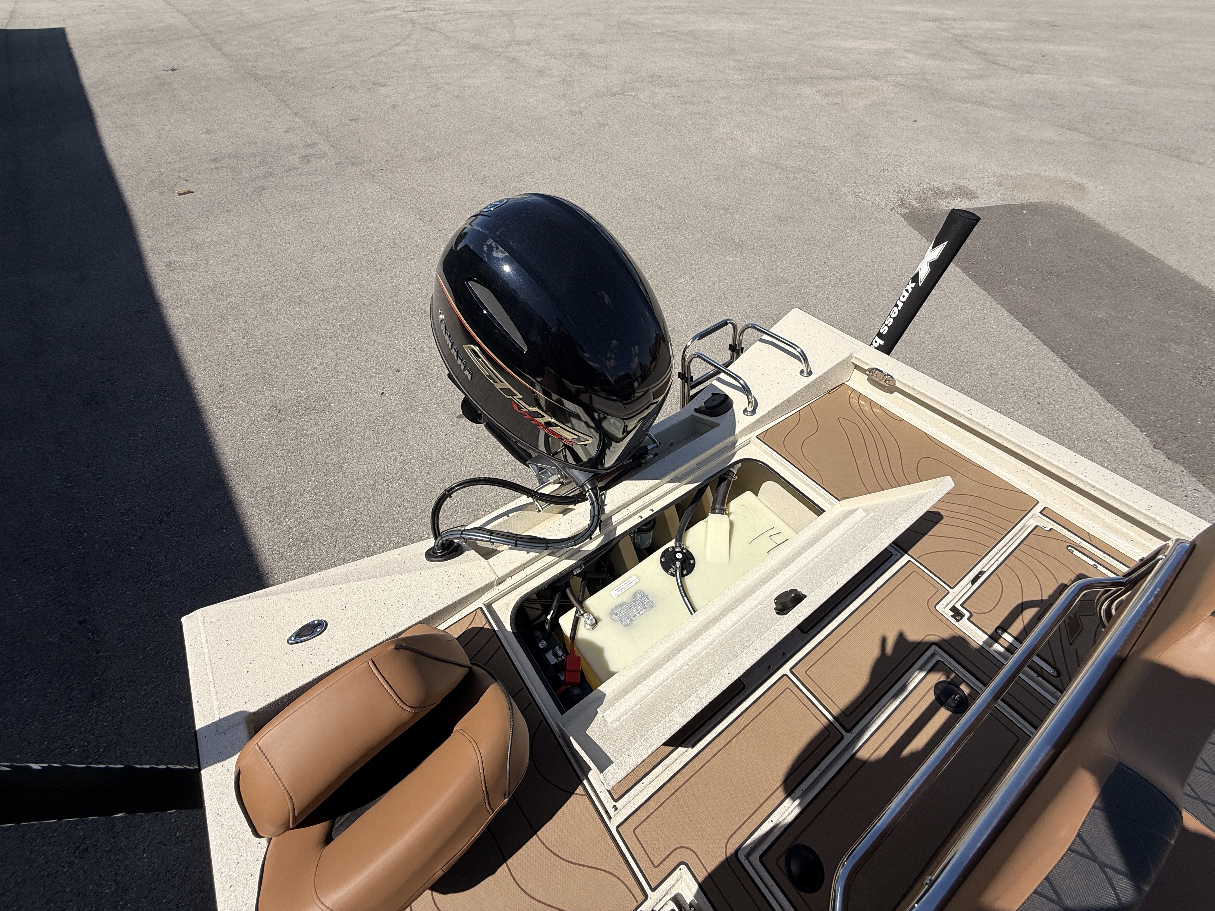 2027 Xpress H20 Bay Fishing Boat